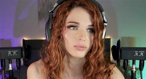 kaitlyn siragusa topless|Twitch and OnlyFans star Amouranth announces shes taking a。